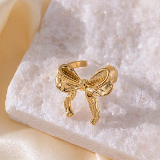 Elegant Bow Ring